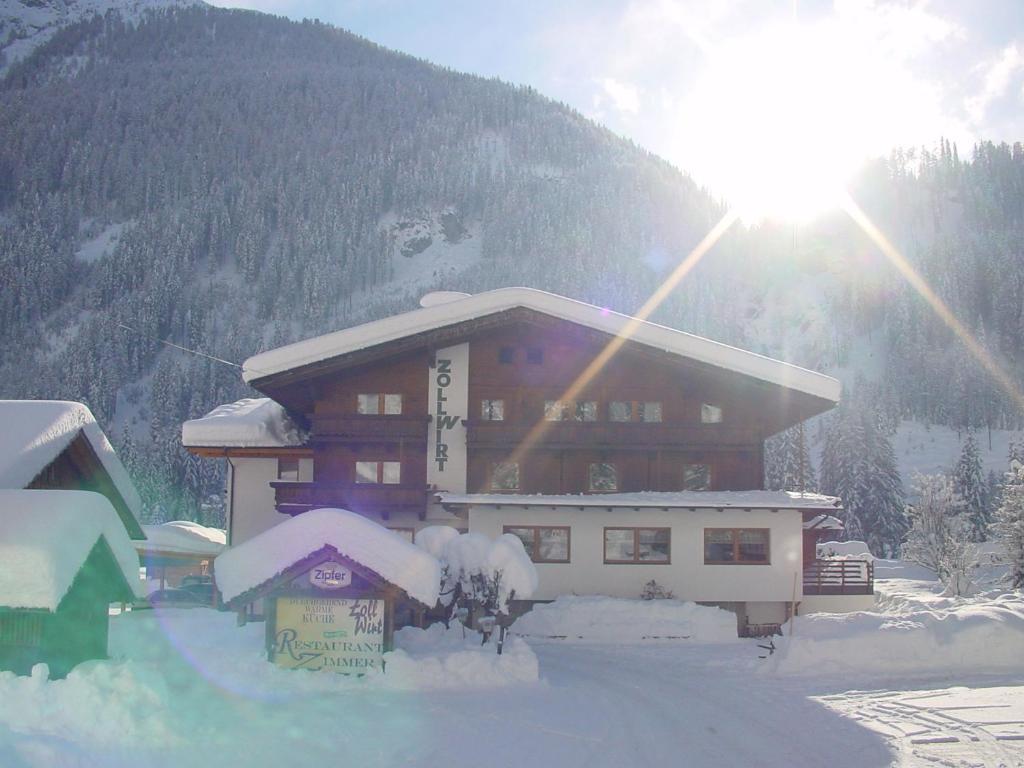 Alpengasthof Zollwirt Sankt Jakob in Defereggen Exteriör bild